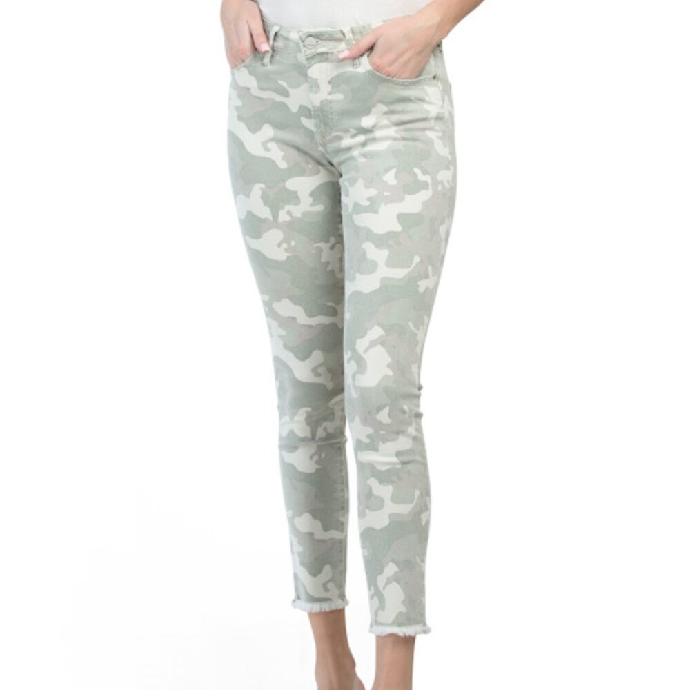 Dear John Gisele Camo Jeans